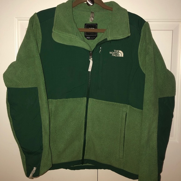 The North Face Jackets & Blazers - RARE The North Face Women’s Denali Fleece Jacket